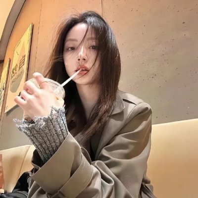 27岁俱乐部封面